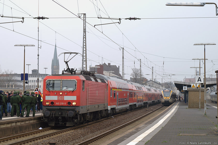 143 210 in Paderborn